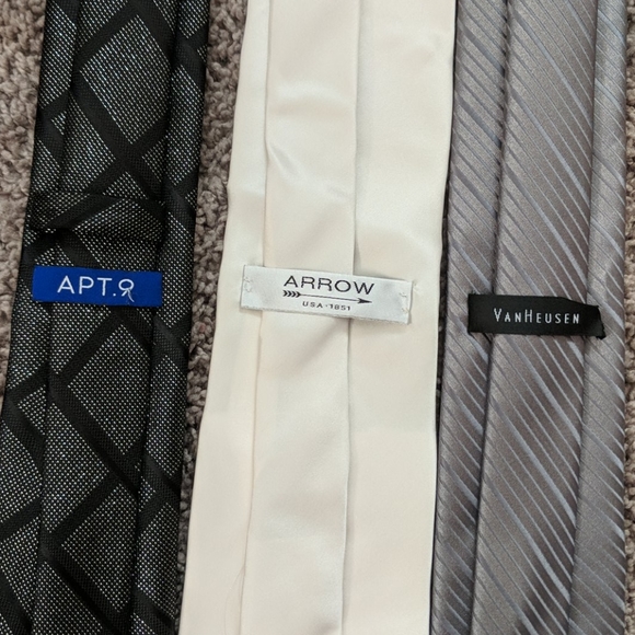 Men's Ties - Picture 3 of 5